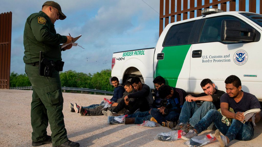 EE.UU refuerza frontera sur por “migración histórica”, en septiembre registró 269,735 encuentros con personas indocumentadas