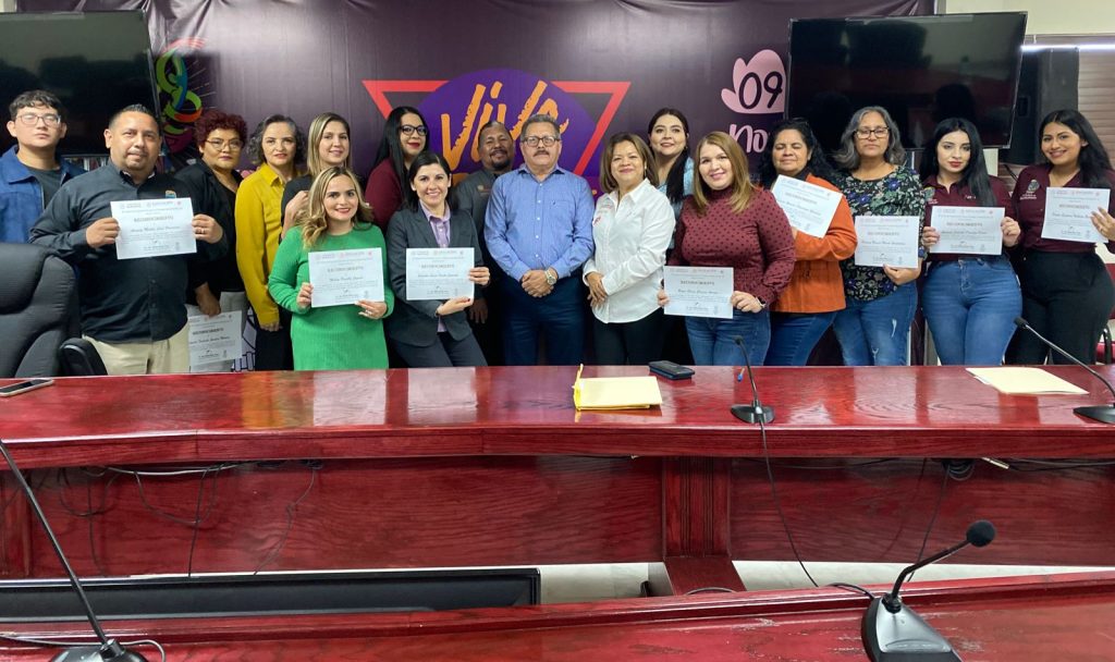 Culminan colaboradores del Ayuntamiento de San Luis Río Colorado curso de Excel