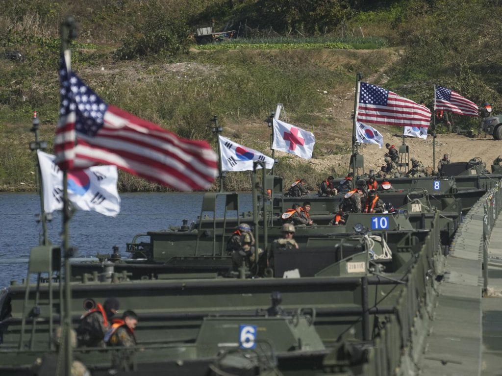 Corea del Sur, Japón y Estados Unidos hacen demostración de fuerza contra Corea del Norte con ejercicios militares