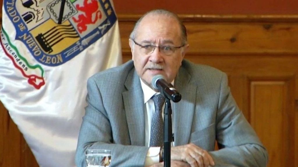 Javier Navarro sí quedará como gobernador interino de Nuevo León