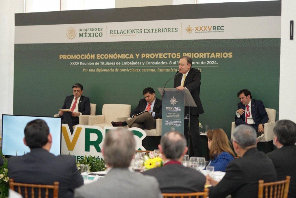 Impulsa Gobernador Durazo Plan Sonora ante embajadores y cónsules de México