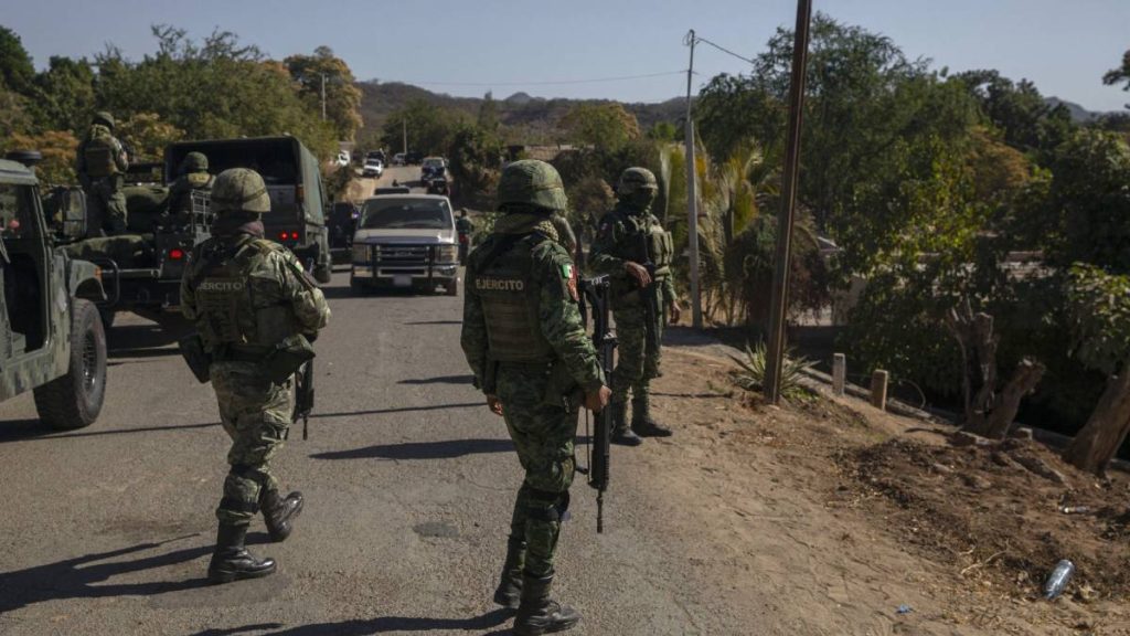  Despliegan SSPC y Sedena más militares y Guardia Nacional en Sinaloa para disminuir violencia