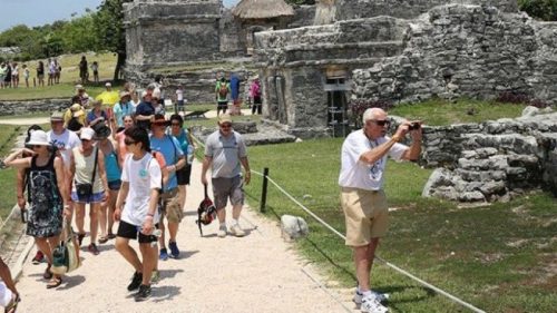 Baja 25 % turismo norteamericano y canadiense en México, prefieren viajar a Europa