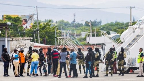 Demócratas, los que más han deportado a migrantes; Biden envió a más de 270 mil personas a 192 países, la cifra más alta registrada desde 2014
