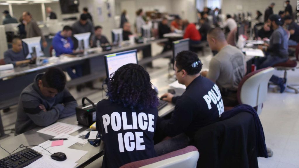Autoridad migratoria tuvo que liberar a algunos  indocumentados por cuestiones legales