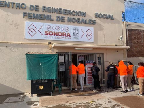 Destituyen a directora del Cereso femenil de Nogales por presuntos malos manejos